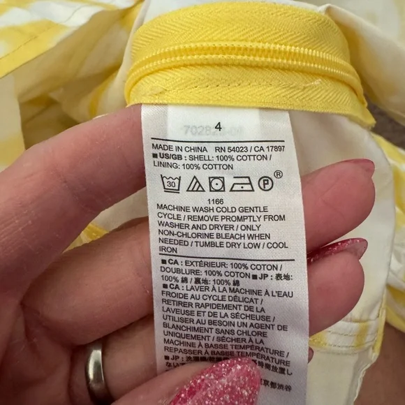 Banana Republic BUBBLE-SLEEVE SEAMED POPLIN TOP Blouse Puff Sleeve Yellow 4 $75 - Picture 9 of 9